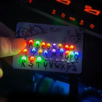 🎁Stranger Things Alphabet Light Keychain – RUN Card Light Pendant, 26 Letters LED Decor for Bags, Fridge, and Wall